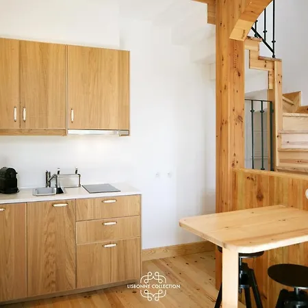 Lejlighed Alfama Deluxe Duplex By Lovelystay Lisboa