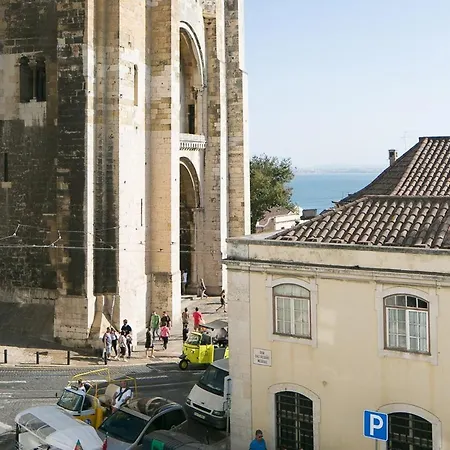 Alfama Deluxe Duplex By Lovelystay Appartement *