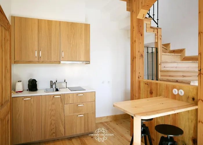 Daire Alfama Deluxe Duplex By Lovelystay Lisboa