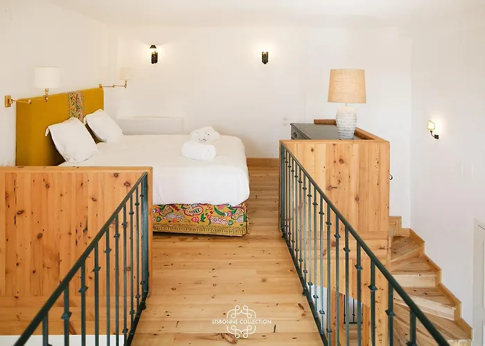 Alfama Deluxe Duplex By Lovelystay